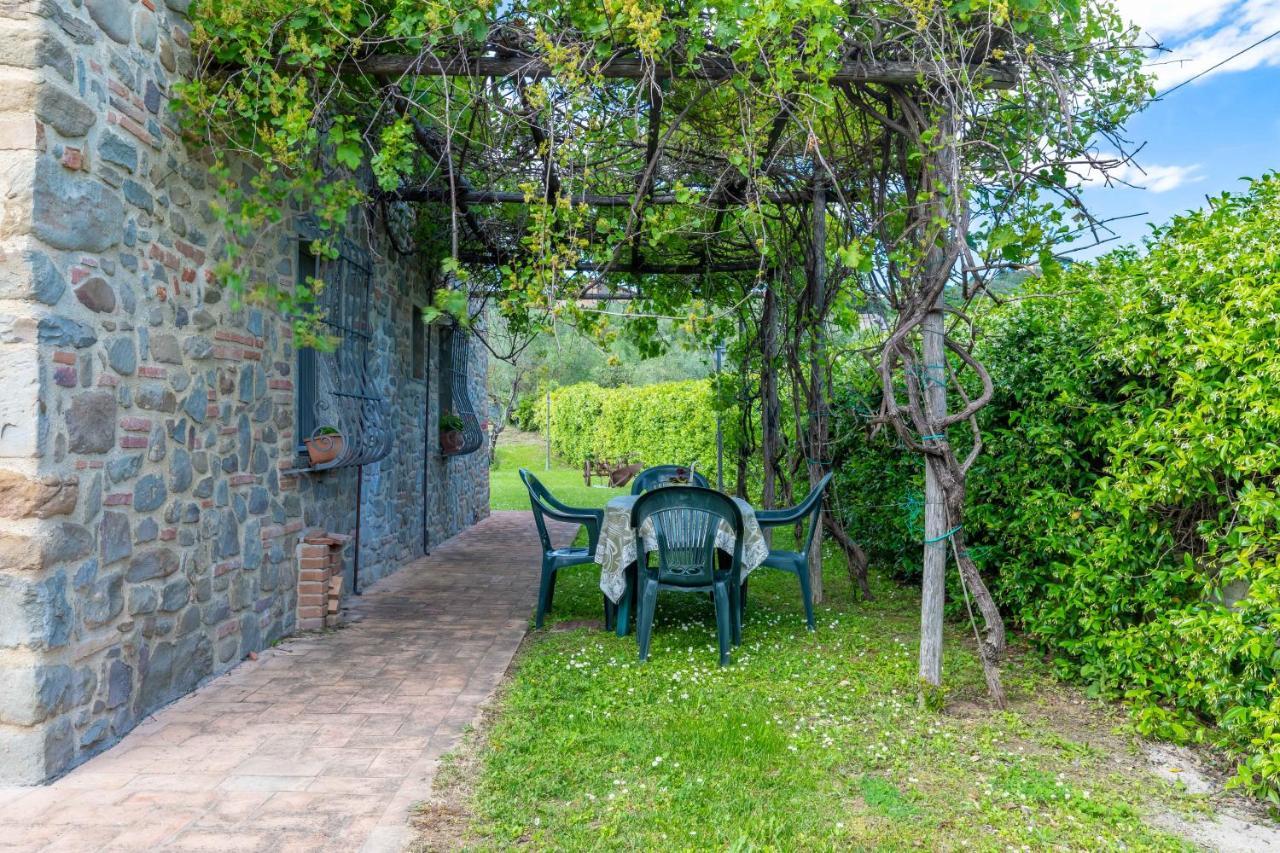 La Casa Medioevale Lamporecchio Exterior foto